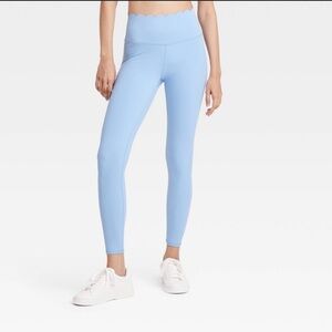 NWT-JoyLab Scalloped 7/8 Leggings‎
